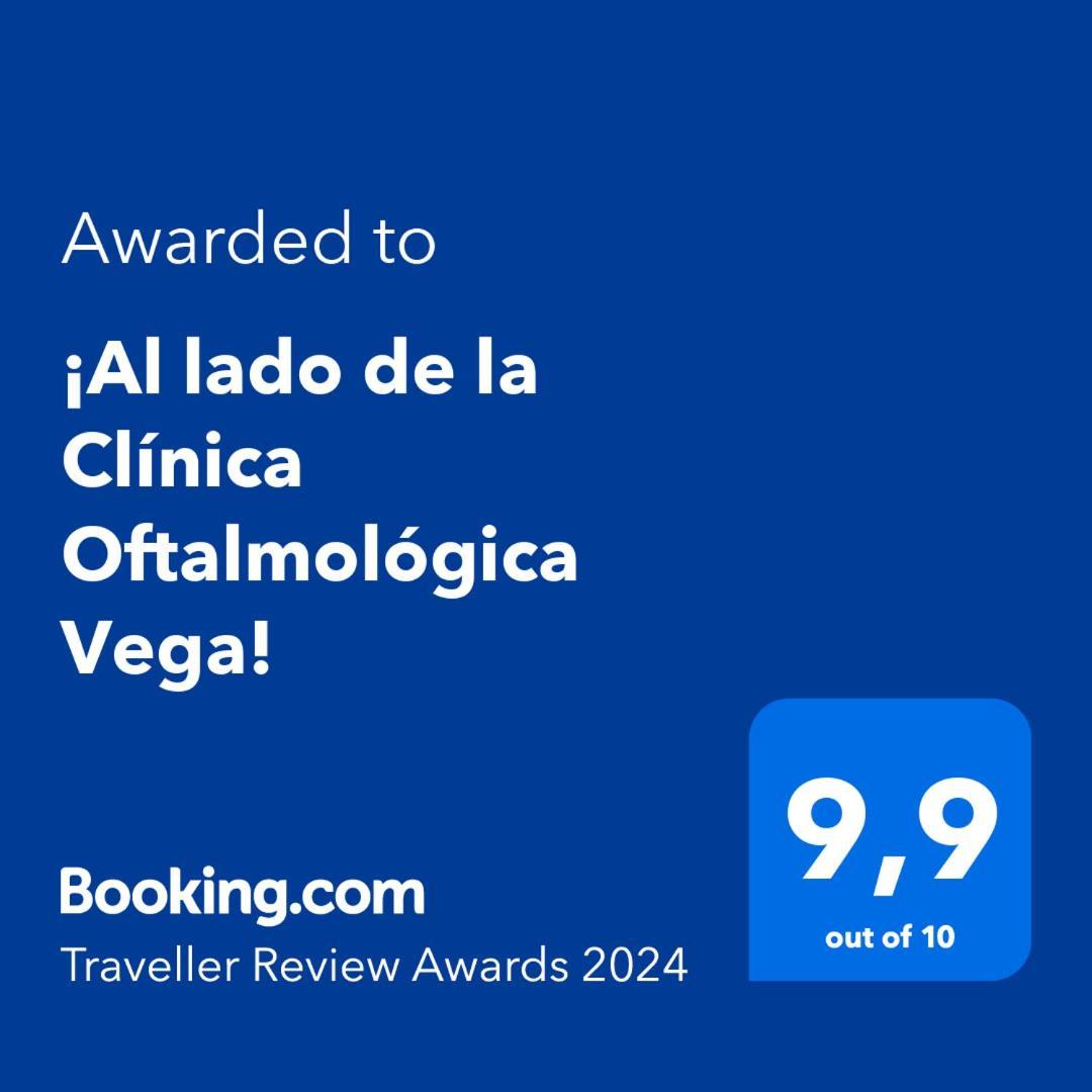 ¡Al Lado De La Clinica Oftalmologica Vega! Lägenhet Oviedo Exteriör bild